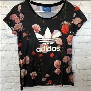 Adidas Trefoil Rose Pattern t-shirt, size Medium